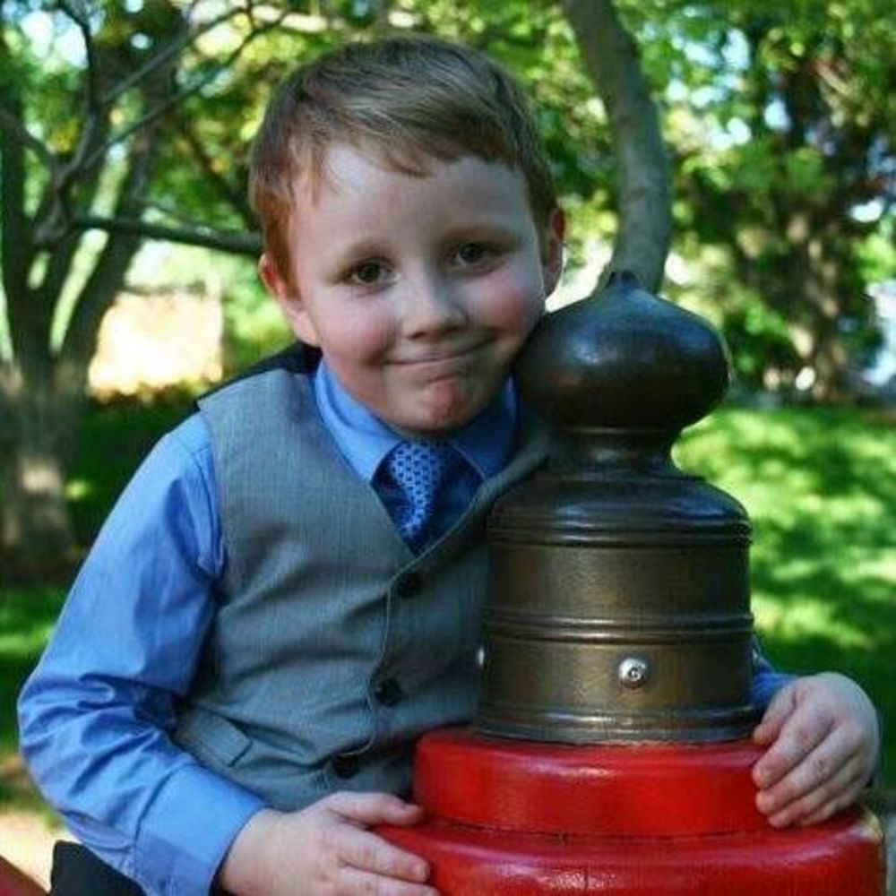 Meet your Posher, Joshua